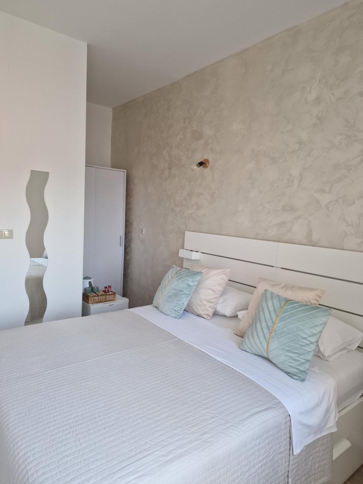 Blue Diamond Rooms Затон Экстерьер фото